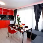 Deluxe 2 Center * Burgas