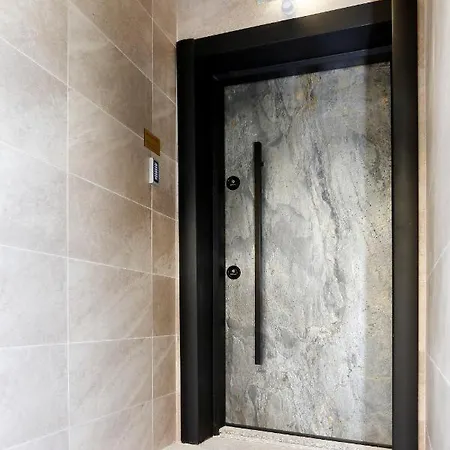Deluxe 2 Center דירה בורגאס