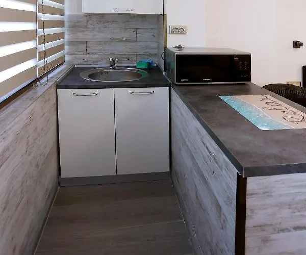 Deluxe 2 Center Burgas City